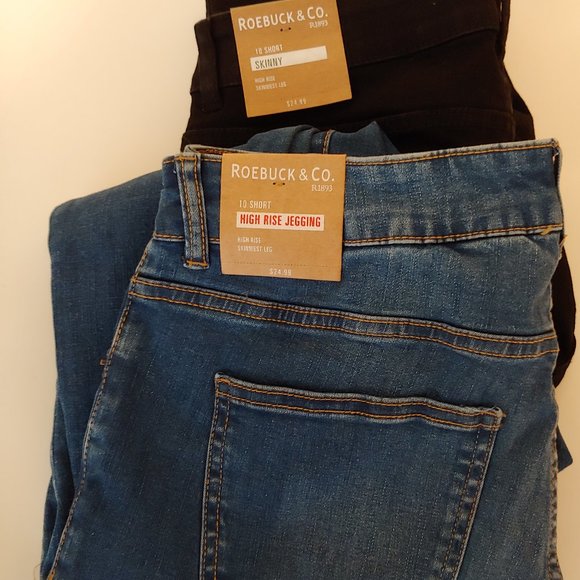 2 Pair Jeans NWT Women's 10P Short Blue & Black - Picture 1 of 2